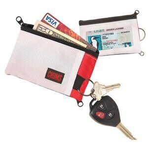 Chums Compact Surfshorts Wallet with Key Ring 2 Zipper Pockets ID Window NWT
